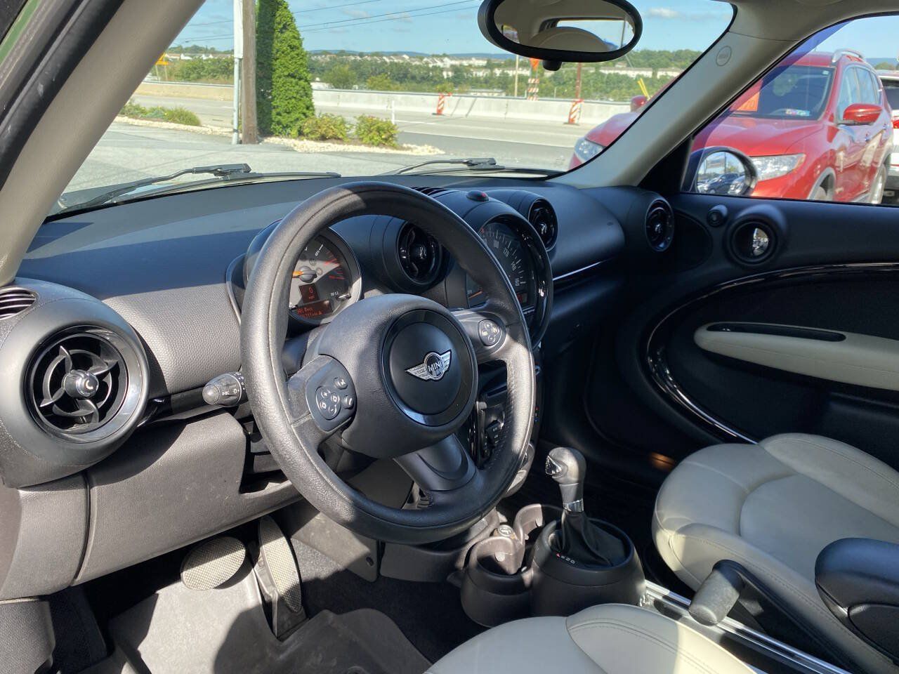 Used 2015 MINI Cooper Countryman FWD image 10