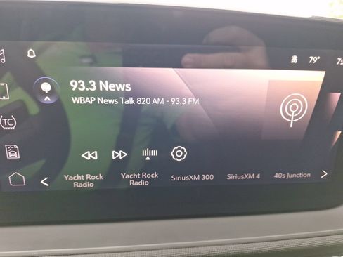 Used 2025 Buick Envista Preferred FWD image 26