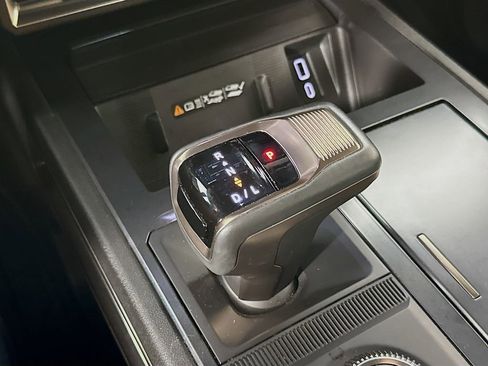 Used 2024 GMC Hummer EV 2X image 17