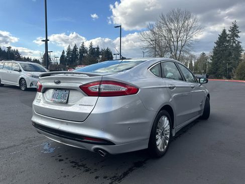 Used 2014 Ford Fusion Energi Titanium w/ Driver Assist Package image 4