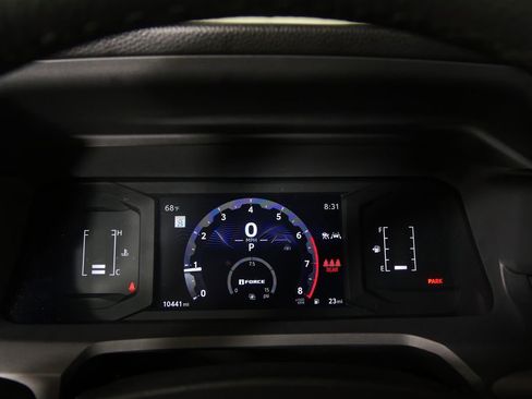 Used 2024 Toyota Tacoma SR5 w/ SR5 Upgrade Package image 23