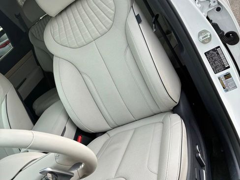 Used 2024 Hyundai Palisade Limited image 18