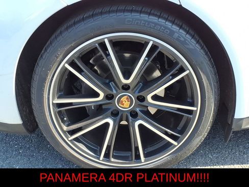 Used 2023 Porsche Panamera 4 Platinum Edition AWD/4WD image 7