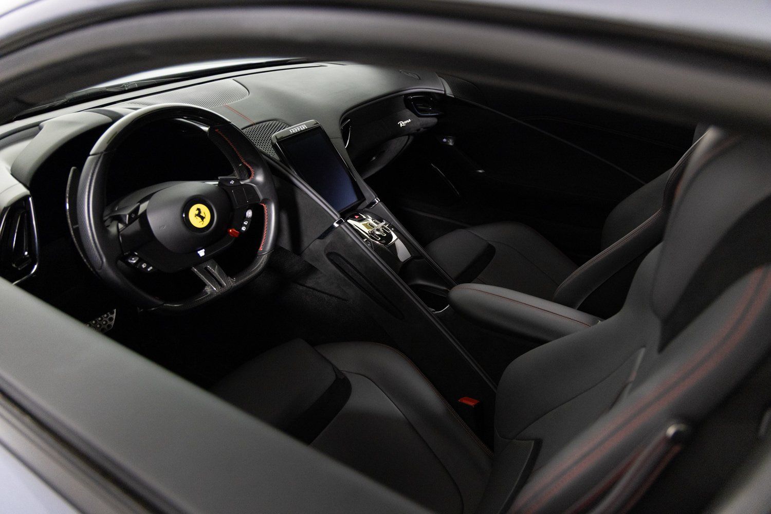Used 2021 Ferrari Roma RWD image 52