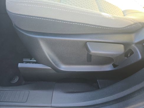 Certified 2022 Ford Escape SE image 12