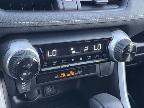 Used 2024 Toyota RAV4 LE image 15