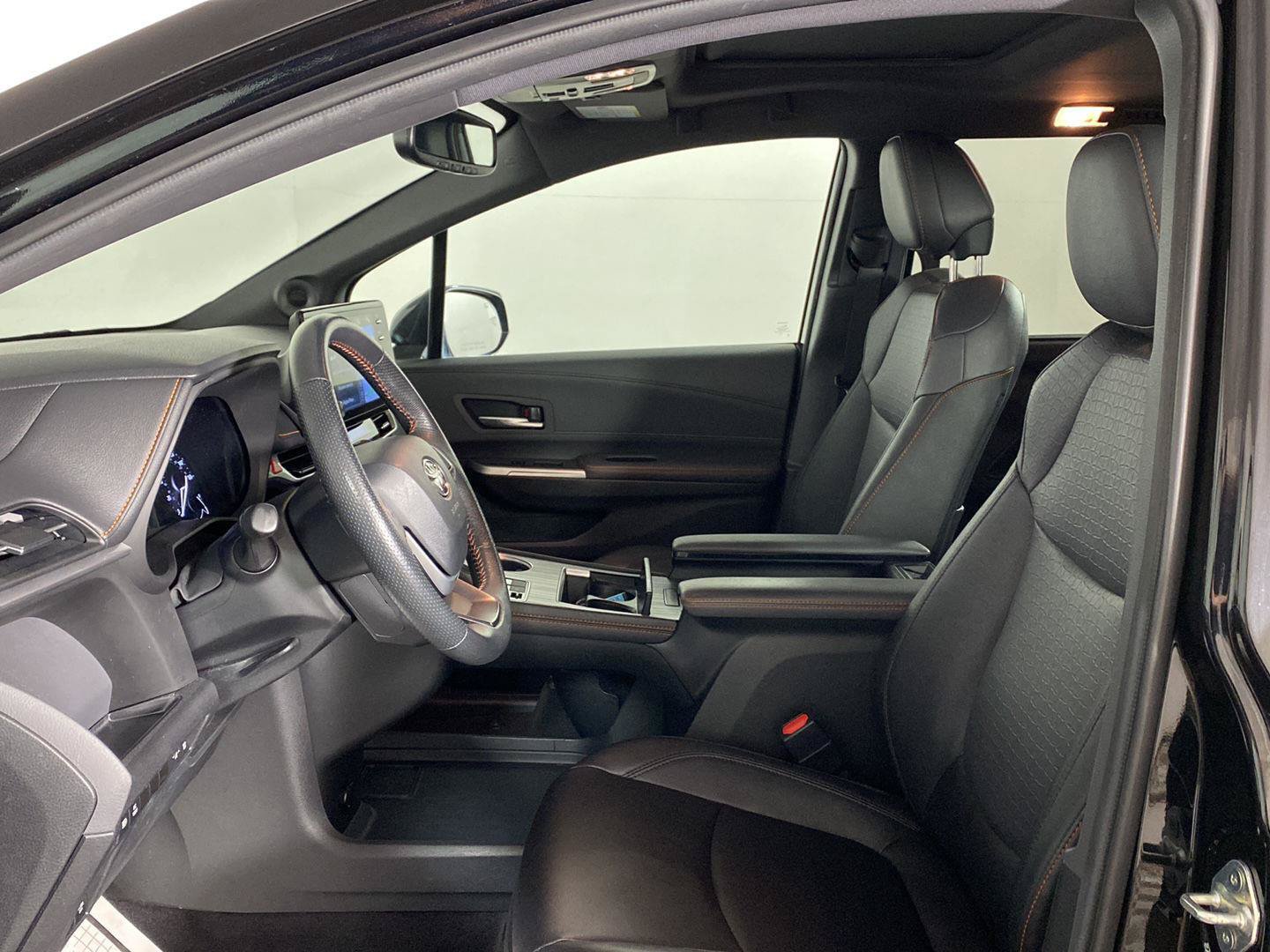 Used 2024 Toyota Sienna XSE w/ XSE Plus Package AWD/4WD image 26