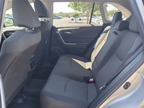 Certified 2025 Toyota RAV4 XLE FWD image 14