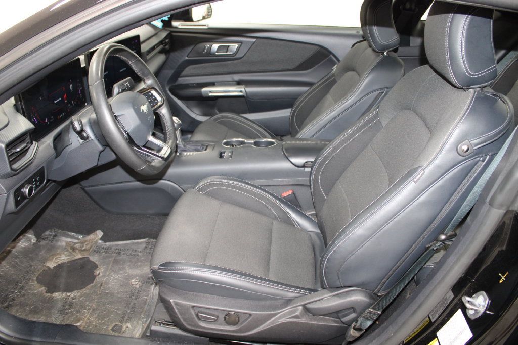 Used 2024 Ford Mustang Coupe RWD image 16