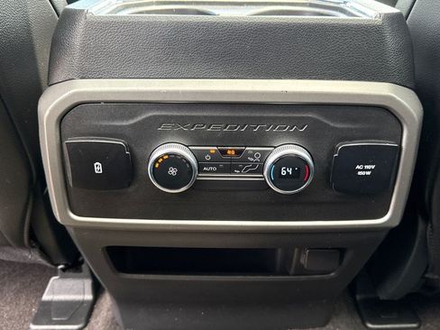 Used 2021 Ford Expedition XLT AWD/4WD image 20