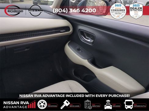 Used 2025 Honda HR-V LX image 18