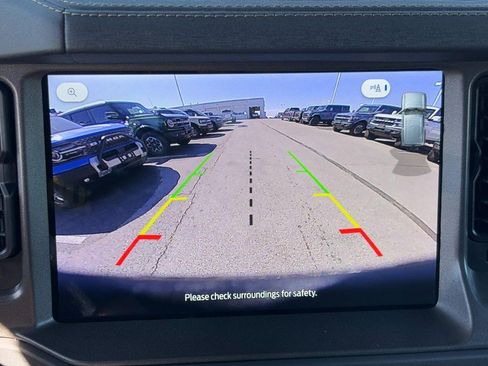 New 2025 Ford Bronco Badlands image 16