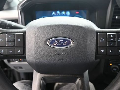 Used 2026 Ford F350 XLT w/ XLT Premium Package AWD/4WD image 9