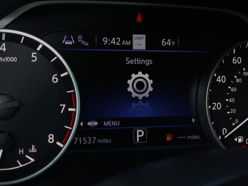 Used 2023 Nissan Murano Platinum w/ Cargo Package image 28