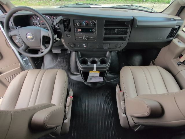 New 2026 Chevrolet Express 2500 Extended w/ Driver Convenience Package RWD image 5
