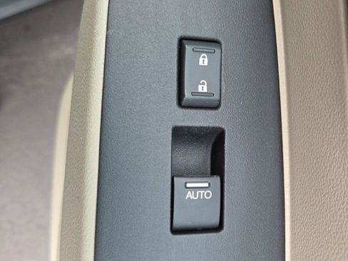 Used 2016 Honda Odyssey EX-L image 29