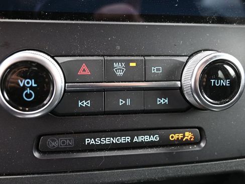 Used 2024 Ford Edge ST-Line image 25