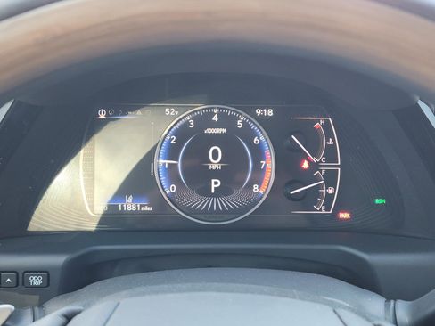 Used 2024 Lexus ES 350 350 Luxury w/ Technology Package image 9