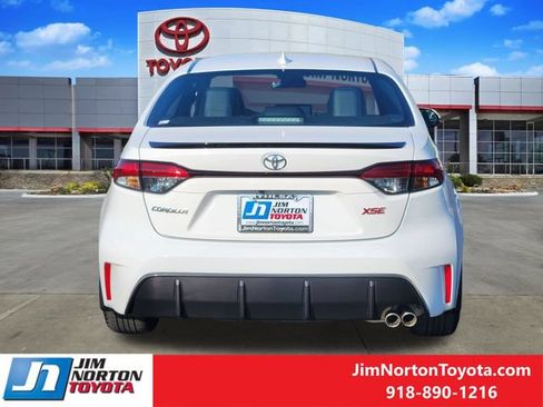 Used 2025 Toyota Corolla XSE FWD image 6