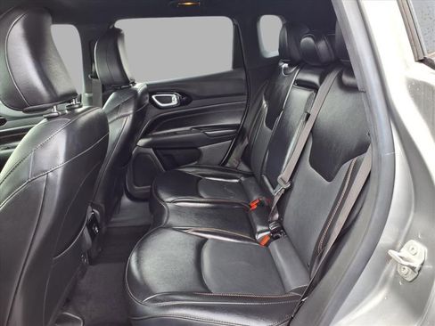 Used 2023 Jeep Compass Limited image 23