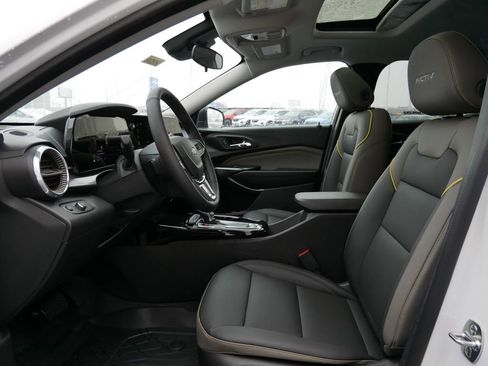 New 2026 Chevrolet Trax ACTIV w/ Sunroof Package image 13