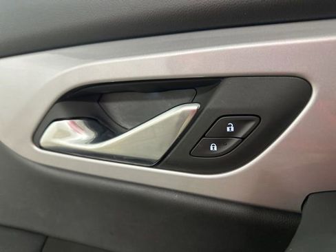 Used 2023 Chevrolet Blazer LT w/ Convenience Package image 10