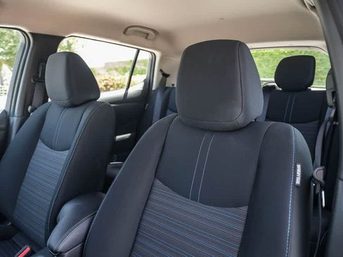 Used 2022 Nissan Leaf S FWD image 17