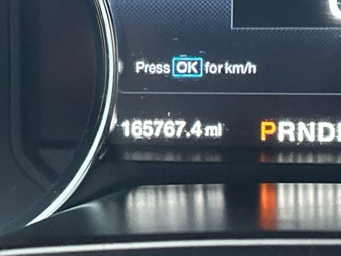 Used 2015 Ford F150 Lariat w/ Equipment Group 502A Luxury image 22