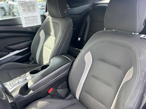 Used 2020 Chevrolet Camaro LT image 14
