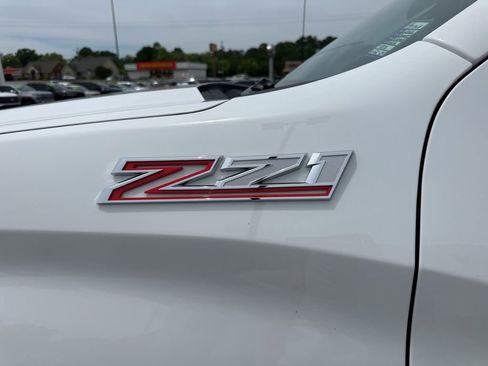 Used 2026 Chevrolet Silverado 1500 LTZ w/ LTZ Premium Package AWD/4WD image 6