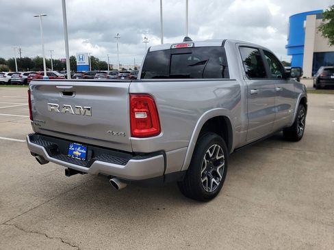 Used 2025 RAM 1500 Laramie w/ Laramie Southwest Edition AWD/4WD image 4