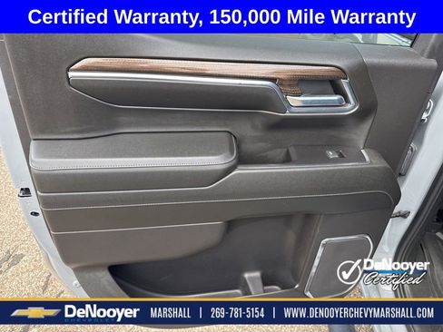 Used 2024 Chevrolet Silverado 1500 LT Trail Boss w/ LT Trail Boss Premium Package AWD/4WD image 13