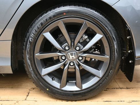 Used 2020 Honda Civic EX image 8