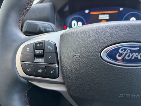 New 2026 Ford Explorer Active image 19