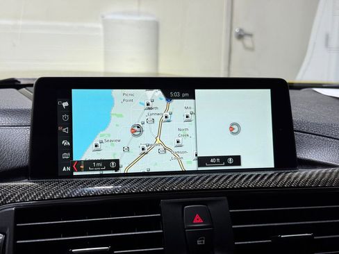 Used 2018 BMW M4 Coupe w/ Competition Package image 13