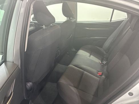 Used 2025 Toyota Camry Hybrid image 13