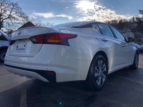 Used 2024 Nissan Altima 2.5 S image 5