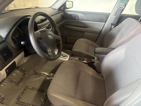 Used 2007 Subaru Forester 2.5X AWD/4WD image 4