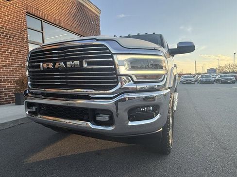 Used 2019 RAM 2500 Laramie image 10