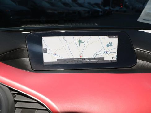 Certified 2025 MAZDA MAZDA3 2.5 S Hatchback w/ Premium Pkg image 13