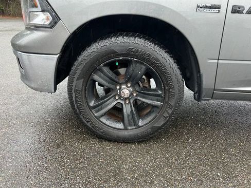 Used 2011 RAM 1500 Big Horn RWD image 25
