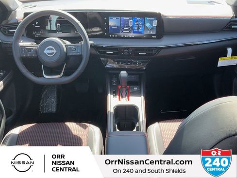 New 2026 Nissan Kicks SR w/ SR Premium Package FWD image 15