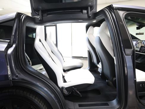 Used 2022 Tesla Model X Plaid AWD/4WD image 39