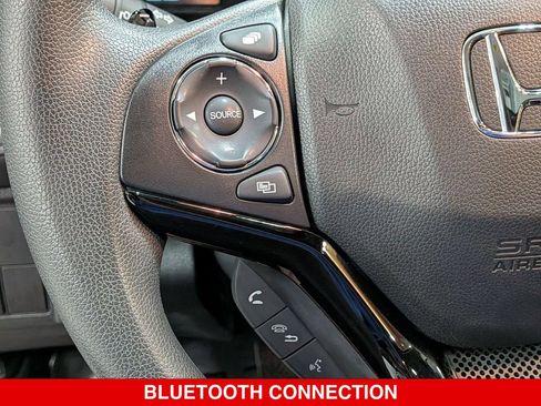 Used 2021 Honda HR-V EX image 16