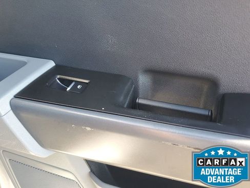 Used 2024 Ford F350 XLT image 46