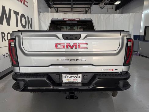 New 2026 GMC Sierra 2500 AT4X image 33