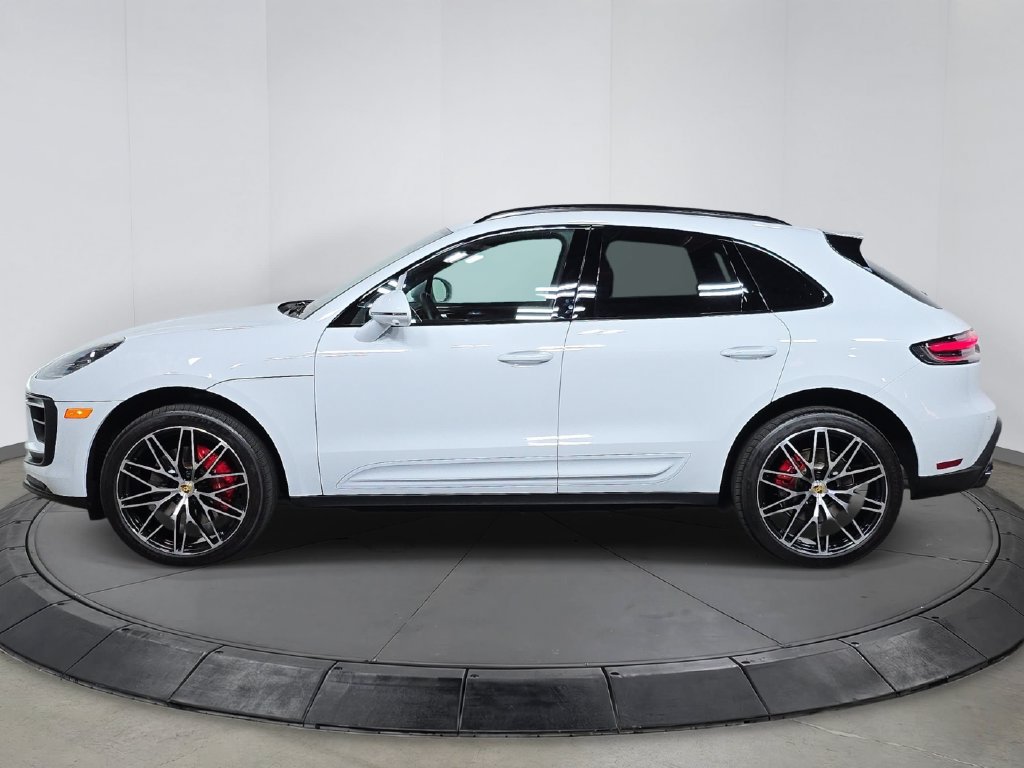 Certified 2025 Porsche Macan S AWD/4WD image 2
