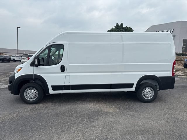New 2026 RAM ProMaster 2500 w/ Premium Convenience Group FWD image 2