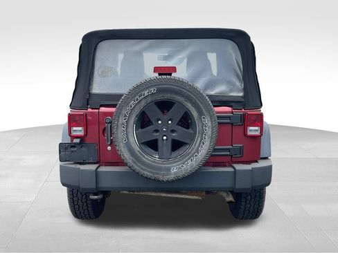 Used 2013 Jeep Wrangler Sport AWD/4WD image 10
