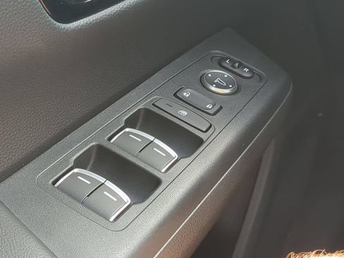 Used 2024 Honda CR-V EX-L image 21